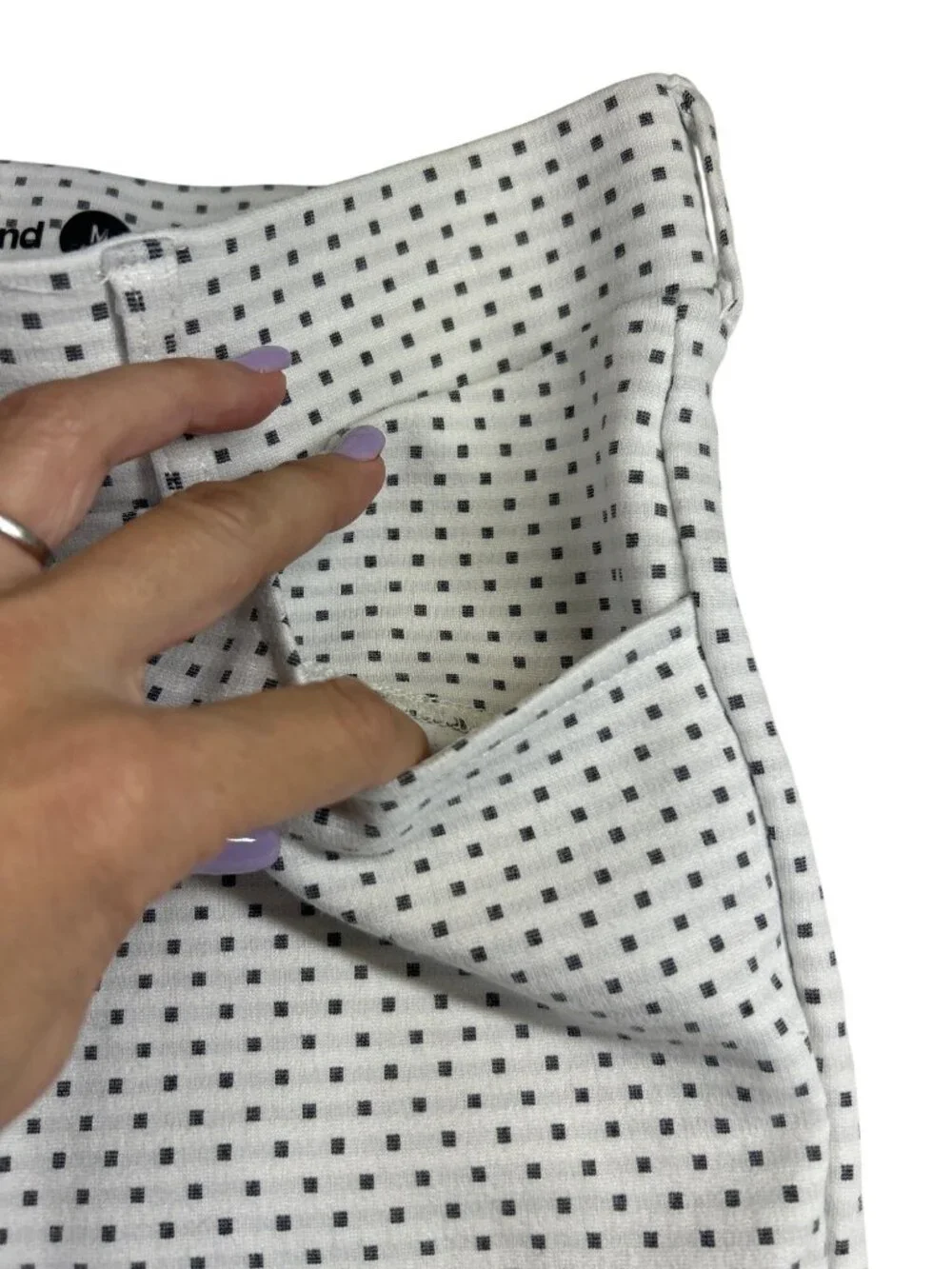 Betabrand Women's M Straight-Leg Pants White Micro Squares Stretch Hidden Pocket